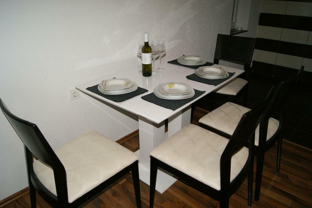Apartament Apartman Vidovic Korenica Zewnętrze zdjęcie